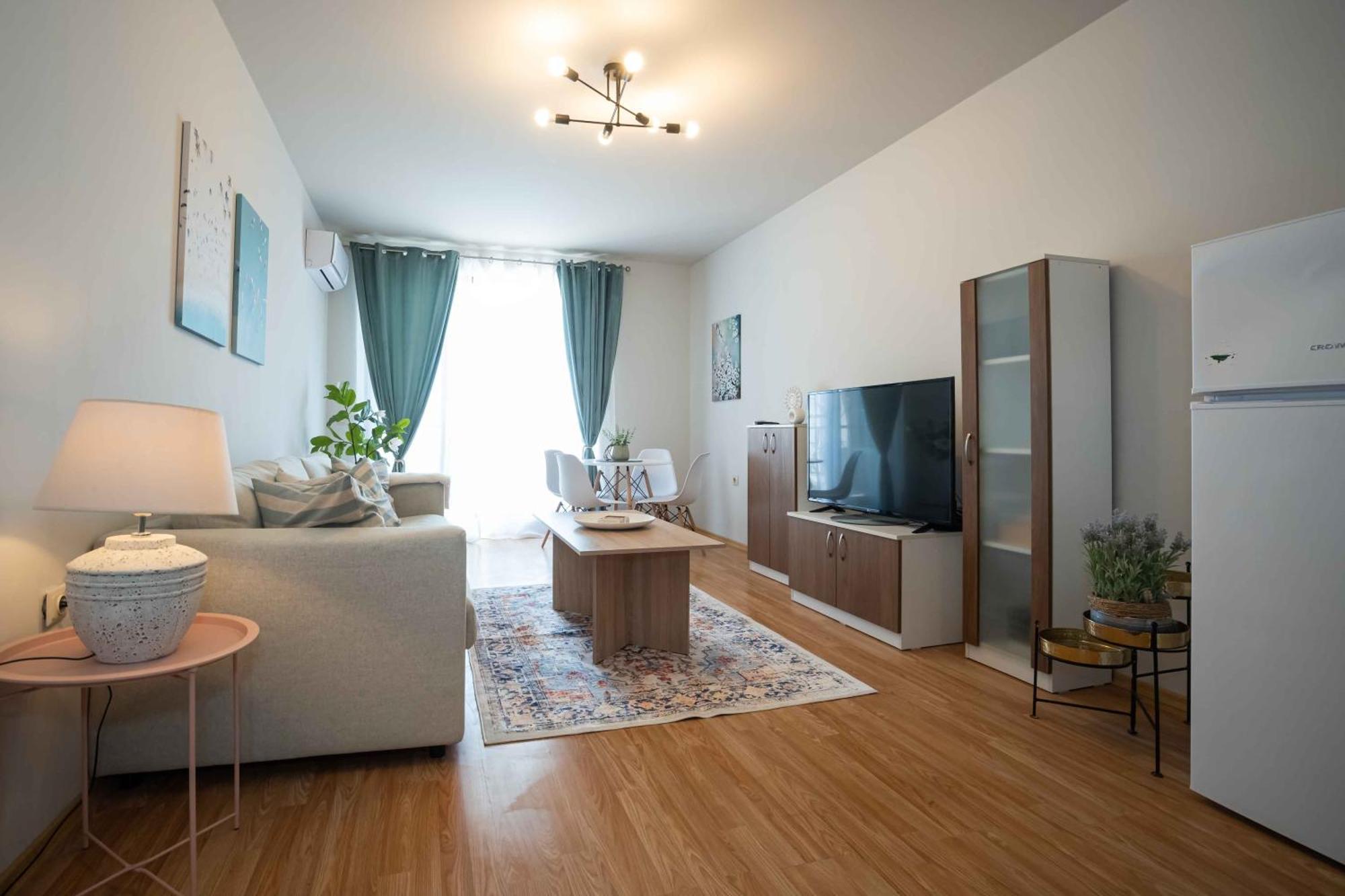 June One Bedroom Sea View Apartment Diamond Beach Resort Sarafovo Eksteriør bilde